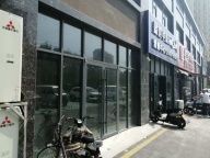 城上城小区楼下沿金河路店铺出租